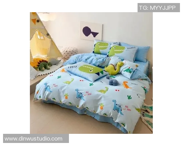 足球球星床单被套四件套套装 潮流个性设计带来舒适体验与运动风尚 足球球星床单被套四件套套装 潮流个性设计带来舒适体验与运动风尚